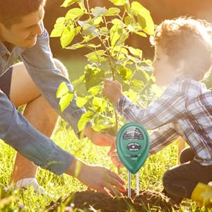 Soil Moisture Meter, Accurate Soil Moisture/PH/Light Meter Plant Soil Test Kit Indoor Outdoor Use