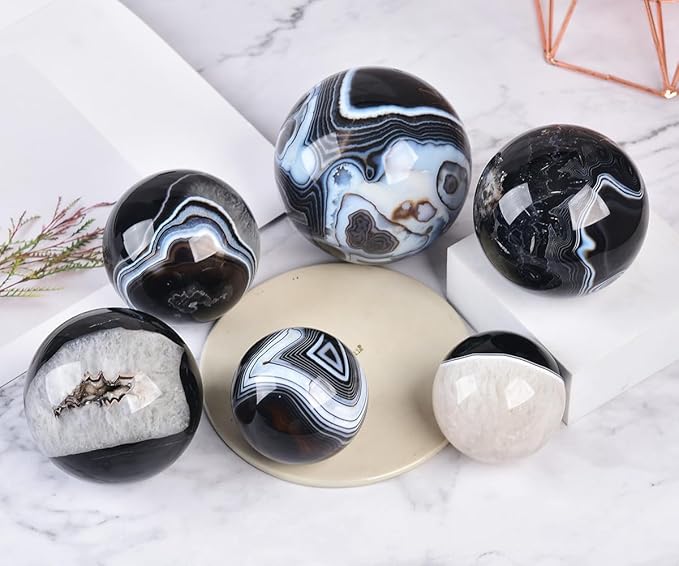 JIC Gem Black Onyx Agate Large Crystal Ball 3.5-4 inch(90-100mm) Round Healing Crystals Decorative