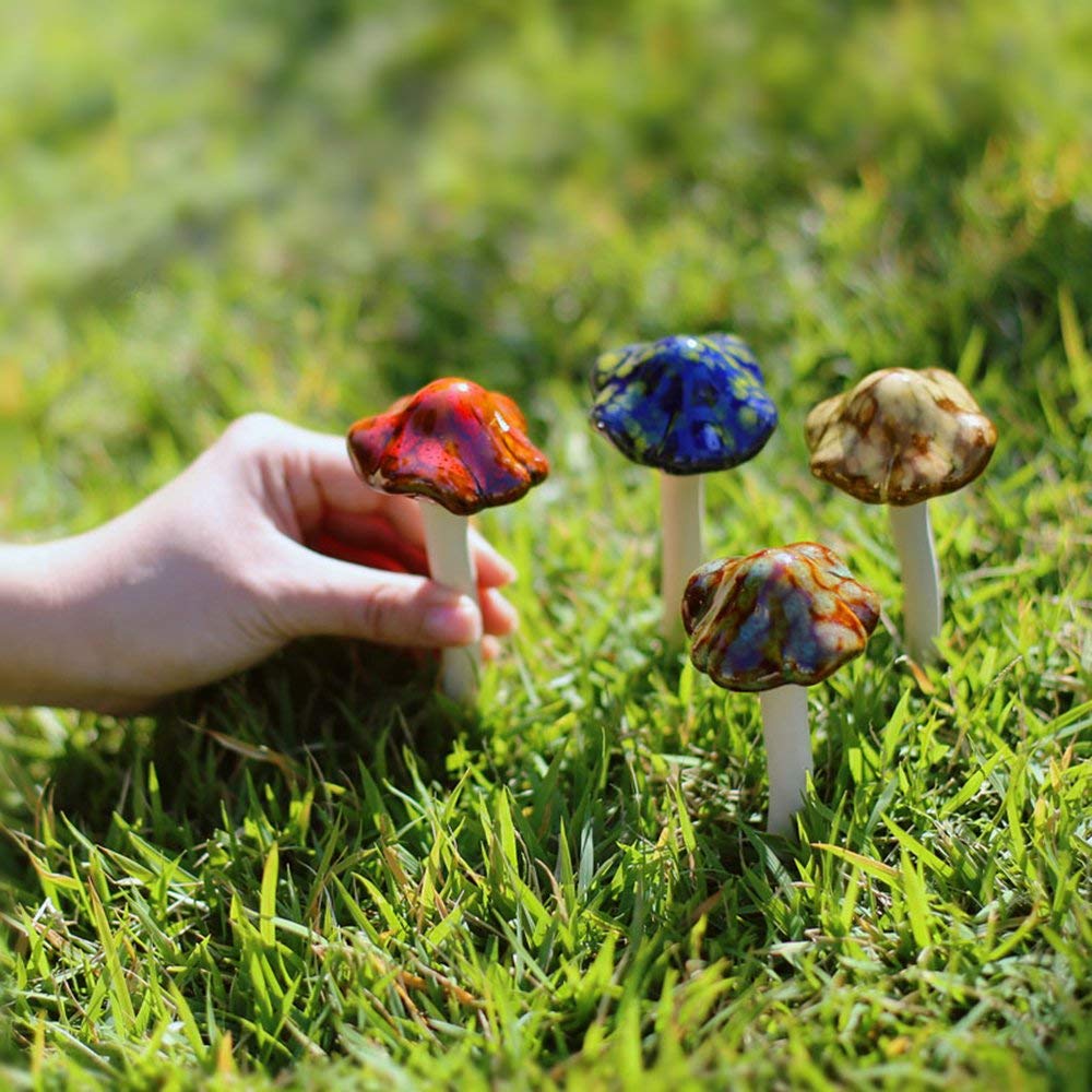 Danmu Garden Decor, 4pcs (Random Color) Ceramic Mushroom for Garden, Yard, Fairy Garden - Lawn