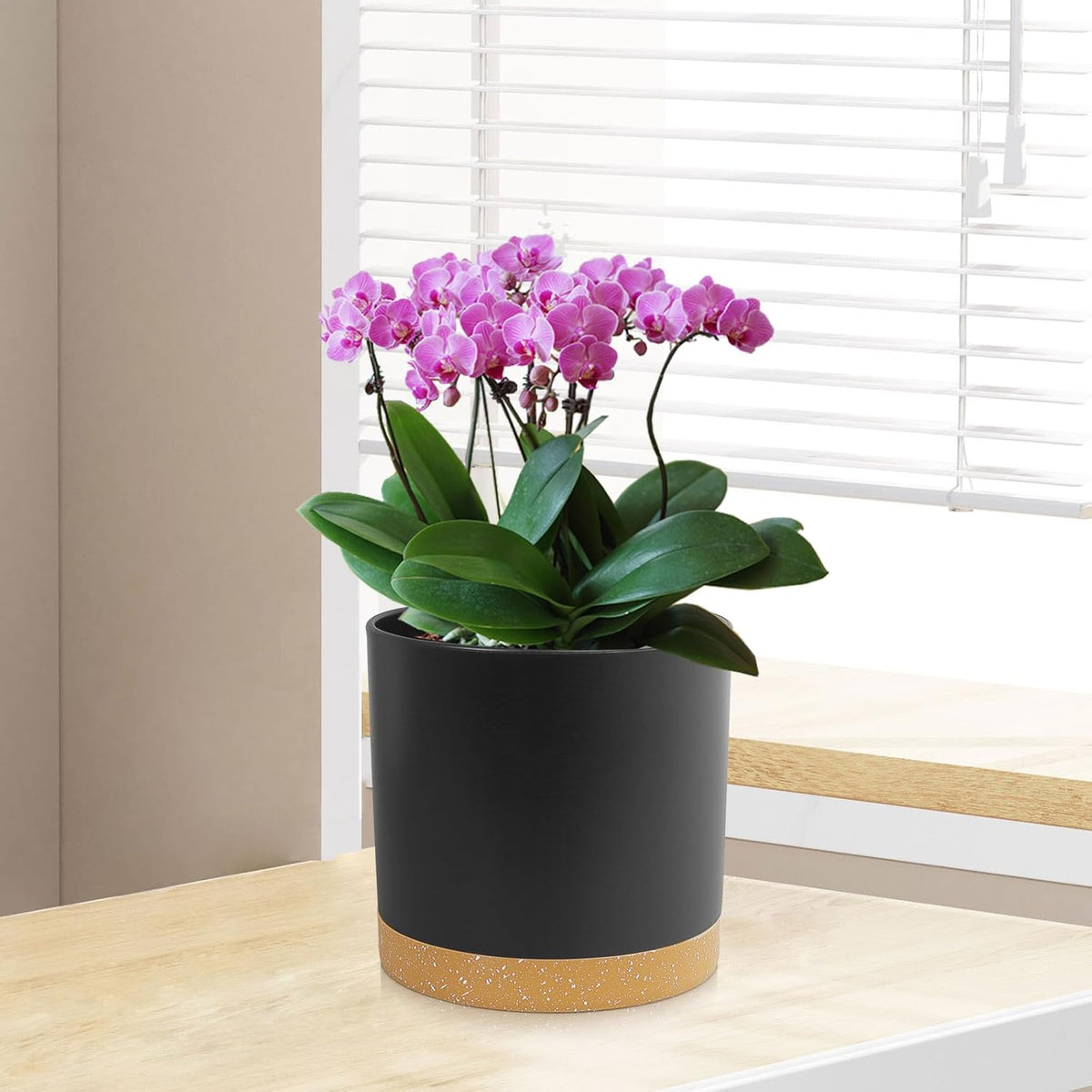 5 Pack Cylindrical Flower Pots with 7/6.5/6/5/4 inch, Modern Small Plastic Plant Pots with Drainage