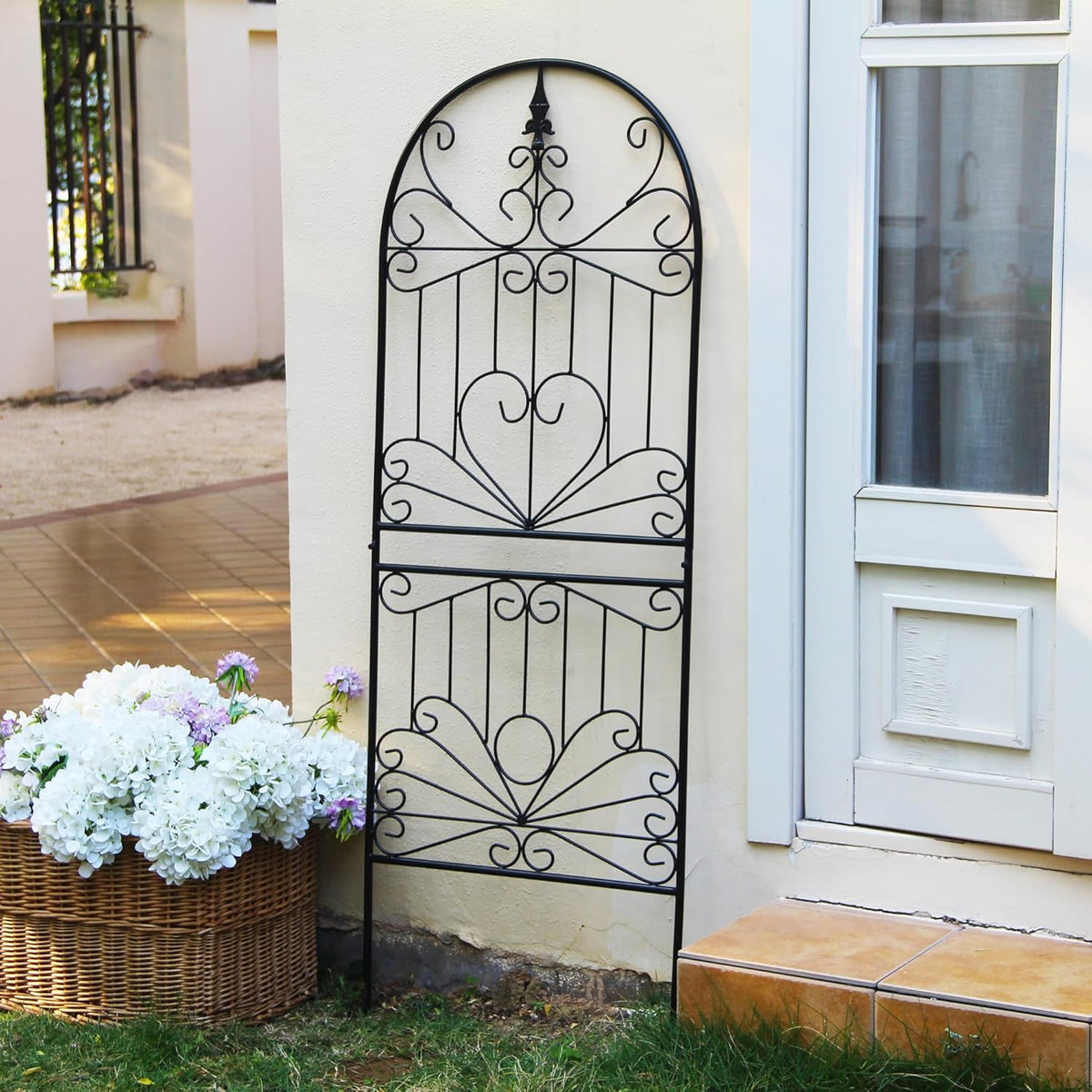 SCENDOR Heavy-Duty Metal Garden Trellis for Climbing Plants, 59" H x 22" W Rust-Proof Outdoor Plant