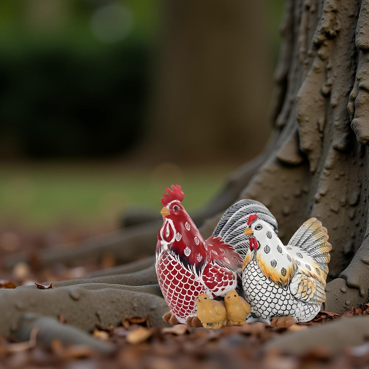 Chicken Family Decorative Sculpture, Indoor/Outdoor Outdoor Garden Statue,Rooster, Hen, Chick