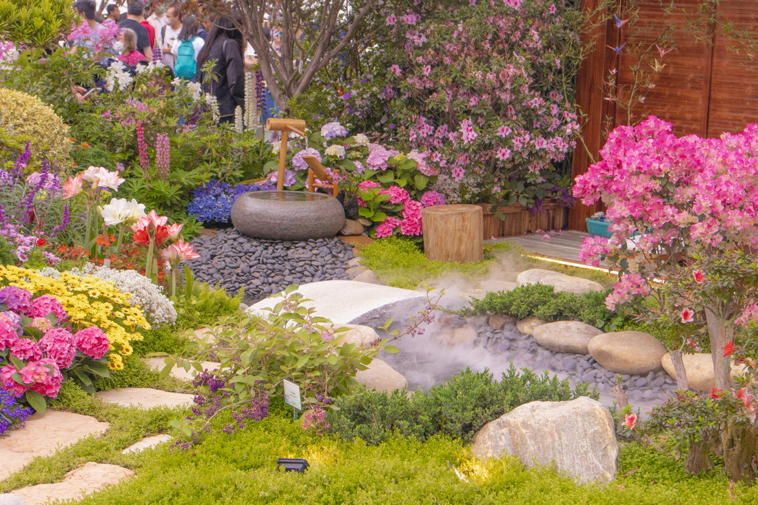 How to Prevent Weeds in Garden Beds Naturally