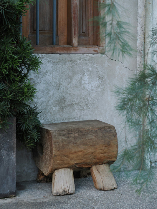 Workseat and Garden Stool Comparison: Rolling vs. Stationary