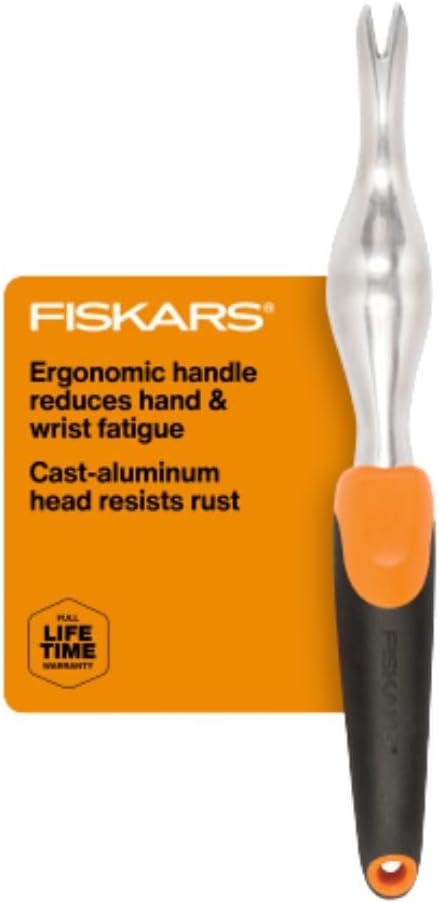 Fiskars Ergo Weeder Tool for Weeding, Heavy Duty Gardening Hand Tool with Ergonomic Handle and