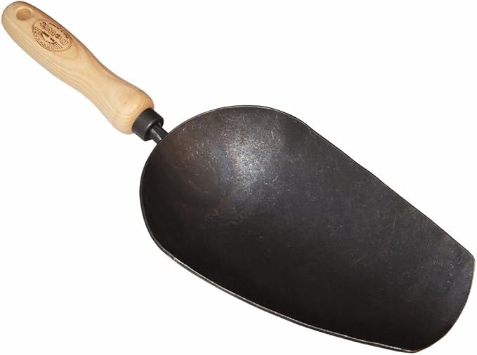 DeWit Forged Scoop Trowel - Heavy Duty Garden Tool with Extra Large Head, Tempered Boron Steel