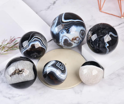 JIC Gem 2.7-3.1 inch(70-80mm) Large Black Onyx Agate Crystal Ball Round Healing Crystals Decorative
