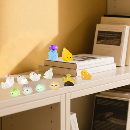 Luminous Mini Resin Ocean Animals Tiny Resin Sea Animal Tiny Turtle Octopus Dolphin Shark Miniature
