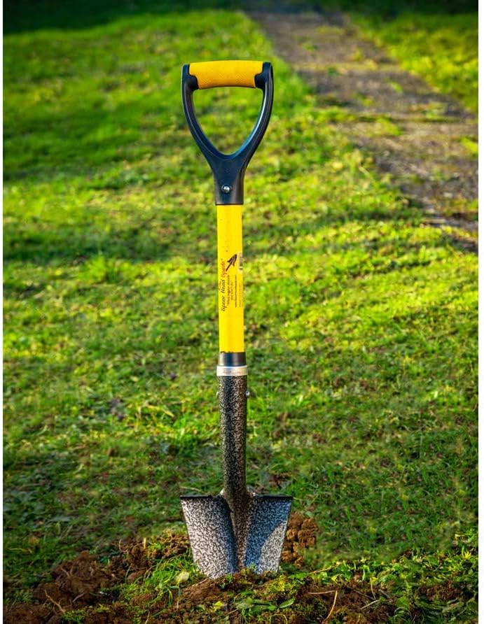 Spear Head Spade SHMini 30" Mini Shovel - Small Shovel with a 6" x 8" Beveled Blade