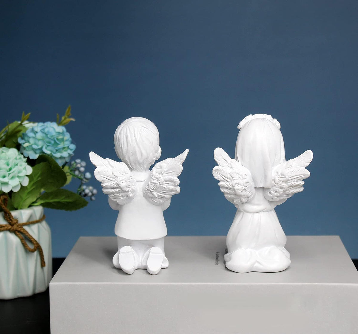 YUEOECOR 2PCS Cherubs Angels Resin Garden Statue Figurine, Adorable Angel Sculpture Memorial Statue
