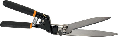 Fiskars Grass Shears, 5-Inch Serrated Blade Grass Cutter and Garden Shears with Power-Lever