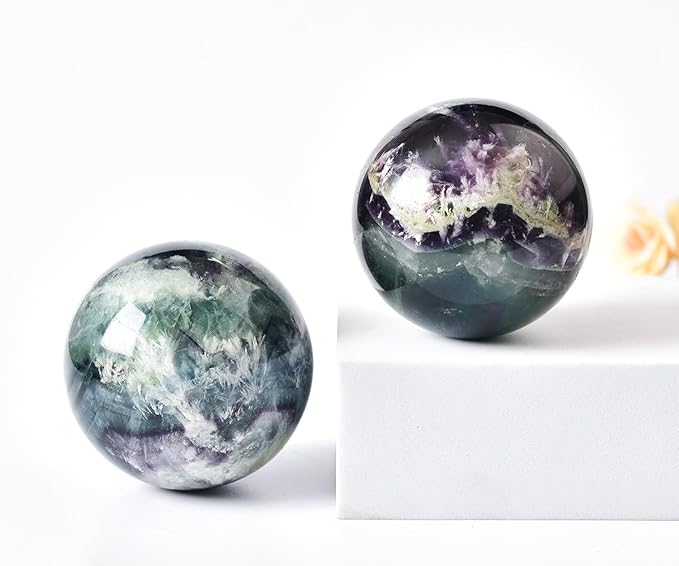 JIC Gem Natural Feather Fluorite Crystal Ball Round Healing Crystals Decorative Sphere with Wooden