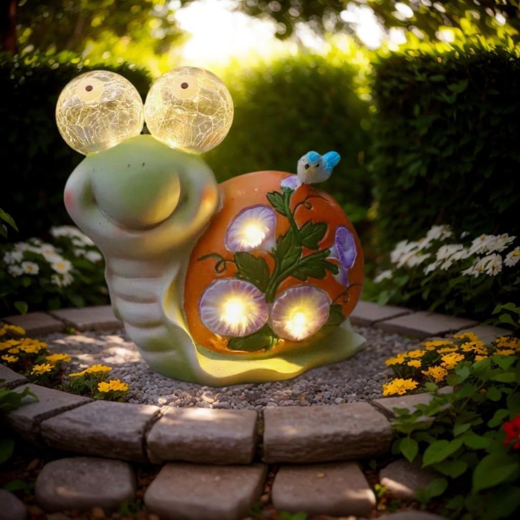 ASTRAEUS Solar Snail Statue Garden Light Figurine Outdoor Decor with 5 LED Lights Lawn Decor Statue
