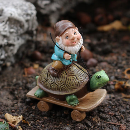 3PCS 3D Mini Gnome Statue, Gnome Riding Turtle, Duck, Snail Statue, Outdoor Fairy Garden Resin