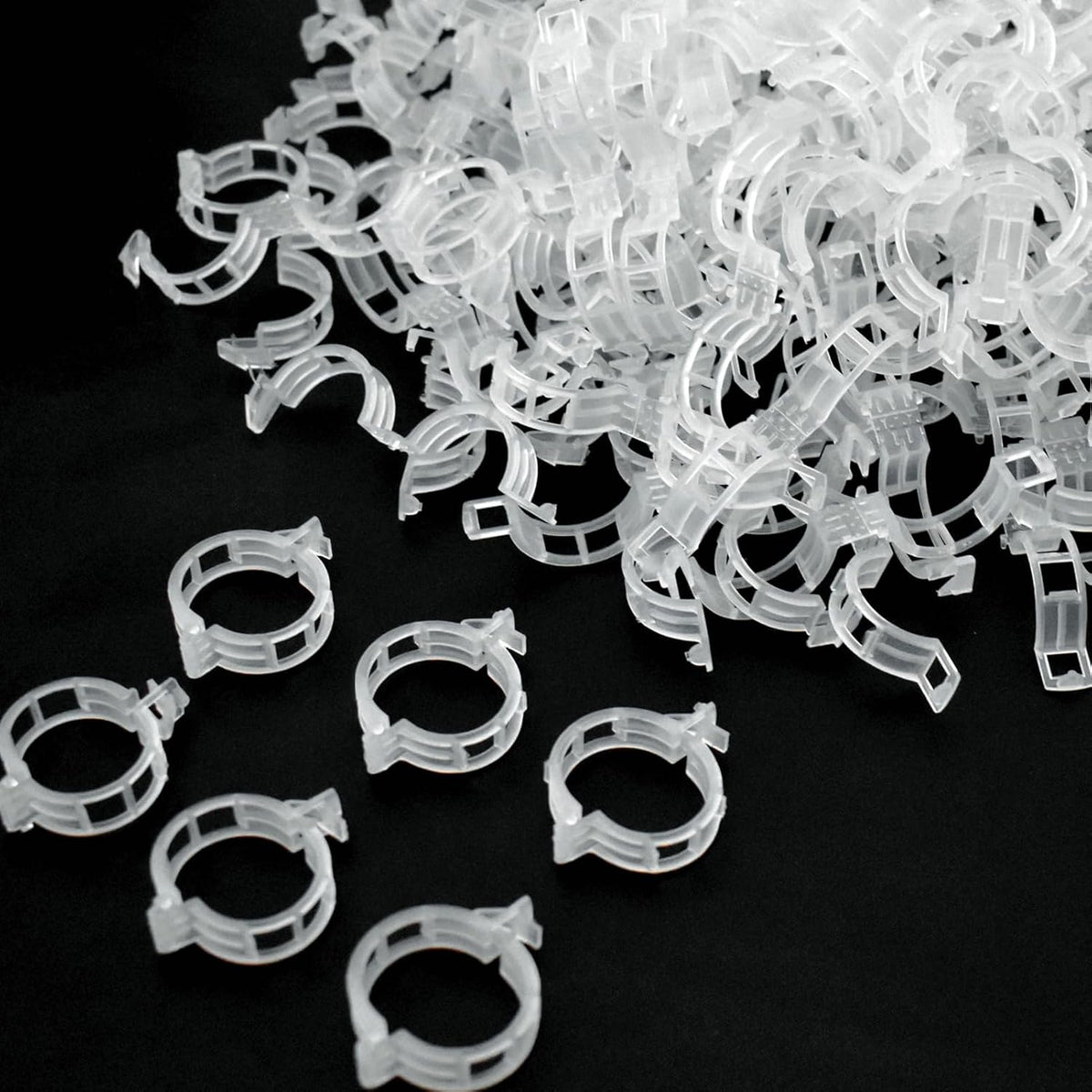 200 Pcs Plant Support Garden Clips, Tomato Clips, Crop Clips for Vine Vegetables, Fixing Tomato