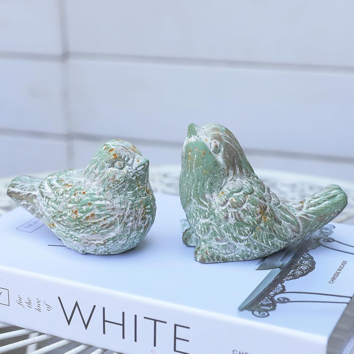 BIG FORTUNE Outdoor Bird Statues Bird Decor Figurines for Home Cement Bird Sculpture for Patio Yard