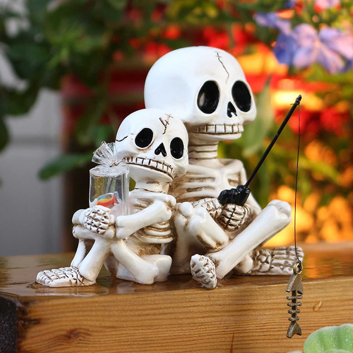Fishing Skeleton Couple Statue Halloween Decorations, 3.54 Inch Funny Sitting Skull Figurine Shelf