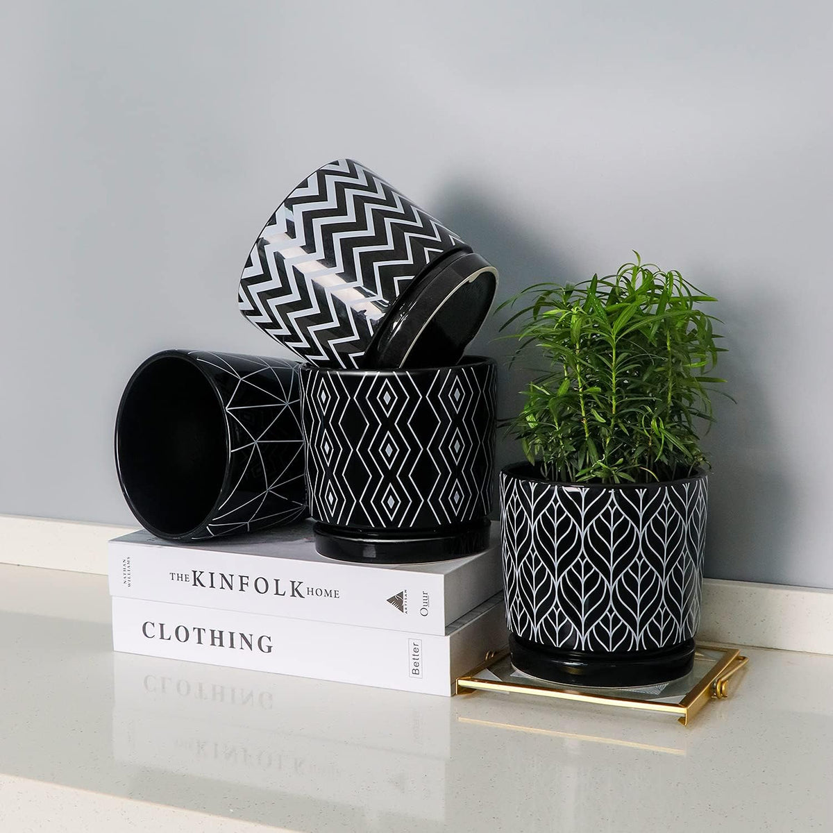 Ton Sin Flower Pots,5.5 Inch Black Ceramic Planter with Drainage Hole,Indoor Cylinder Plant Pots