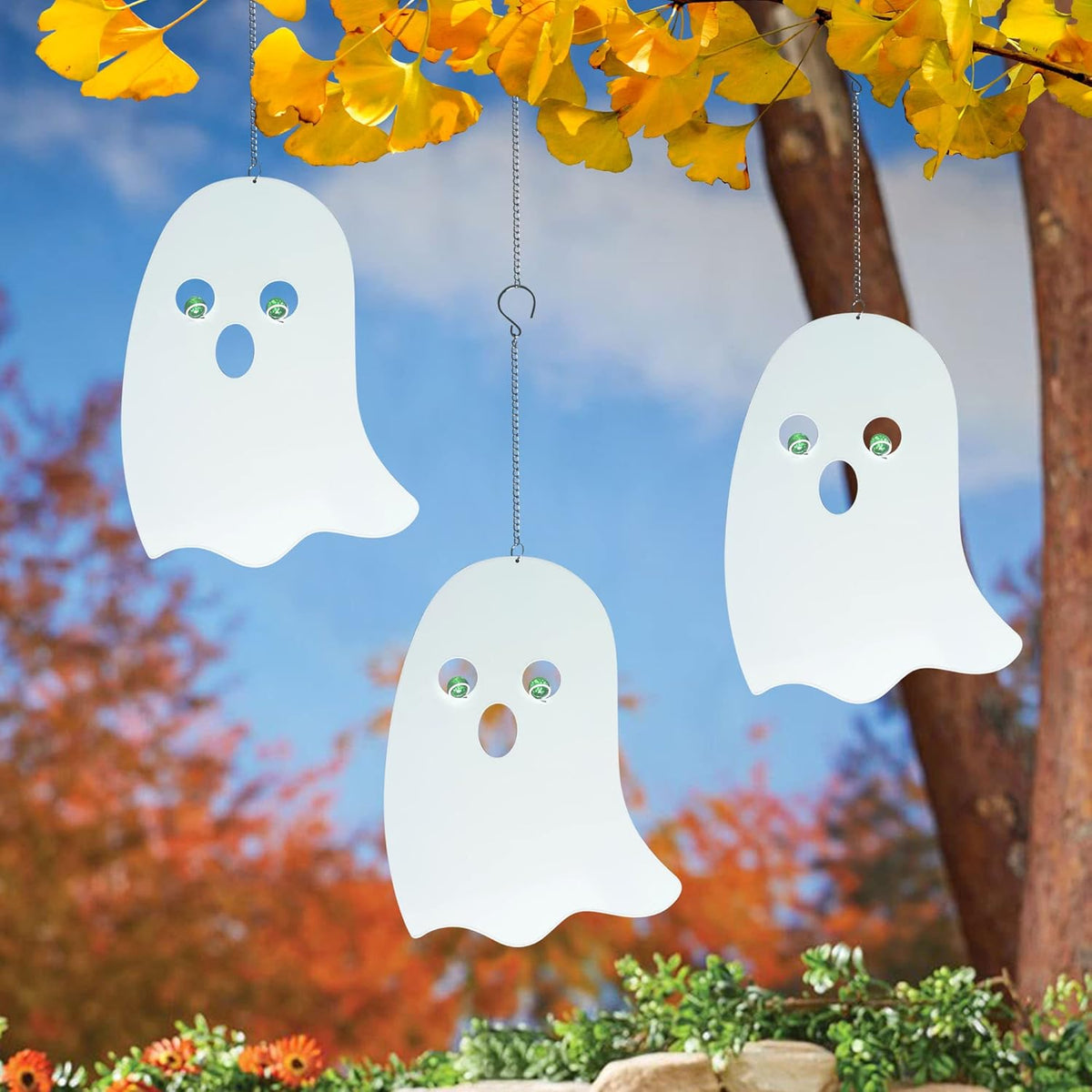 WAIU Outdoor Metal Hanging Ghosts, Halloween Decoration, Glow-in-The-Dark Ghosts, Silhouette