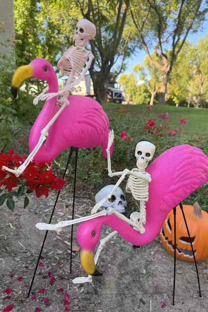 GIFTEXPRESS 8‑Piece Halloween Yard Decorations – 4 Posable 16 inch Skeletons + 4 Pink Flamingo Lawn