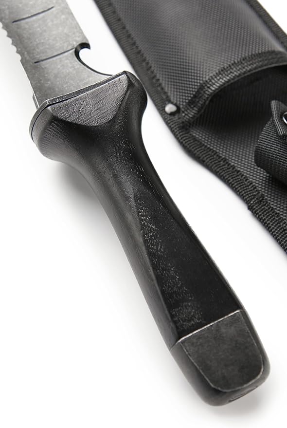 Hori Hori Garden Knife, Traditional Japanese Weeding Tool with ergonomic wooden handle. Hori garden