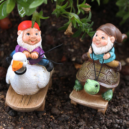 3PCS 3D Mini Gnome Statue, Gnome Riding Turtle, Duck, Snail Statue, Outdoor Fairy Garden Resin