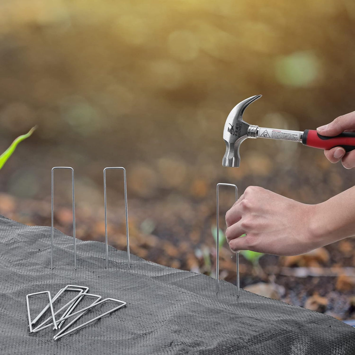 HongWay 420pcs 6 Inch Landscape Staples Galvanized Garden Stakes, 11 Gauge U-Shaped Sod Pins Yard
