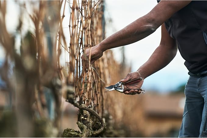 FELCO 6 ELITE Pruning Shears – 7.7" Swiss-Made Garden Clippers with Leather-Wrapped Handle for