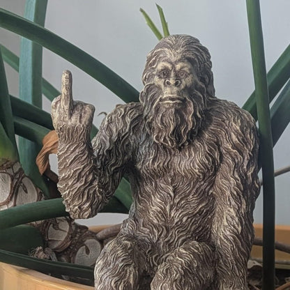 John Bernard & Company Bigfoot The Rude ‘Flipping The Bird’ Sasquatch Yeti Statue/Figurine