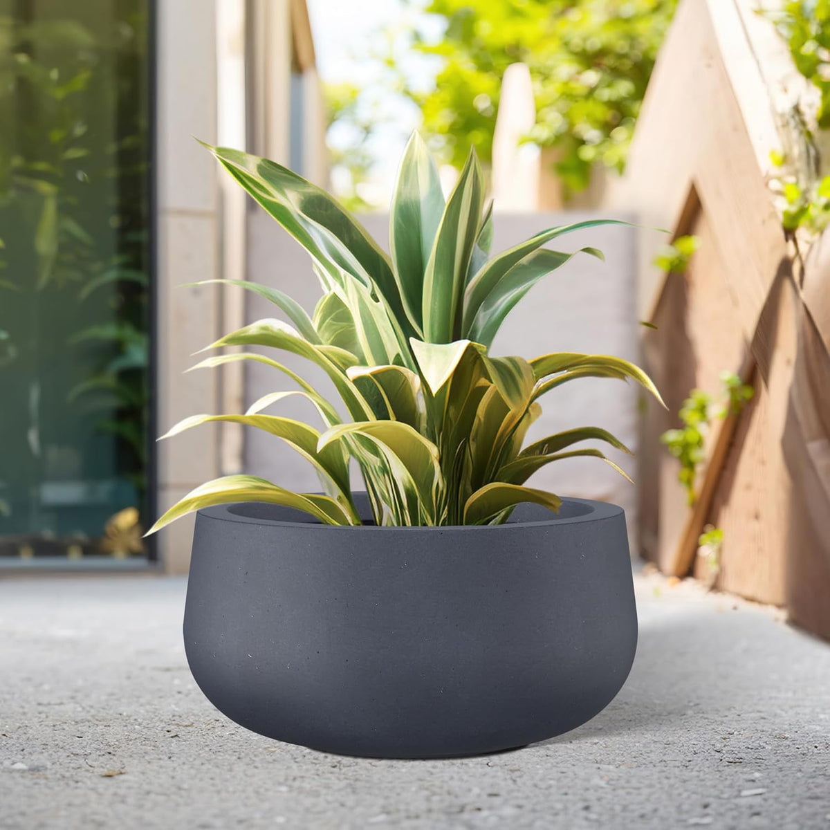 Kante 15.7" Dia Round Concrete Planter, Cement Plant Pots with Drainage Hole and Rubber Plug for