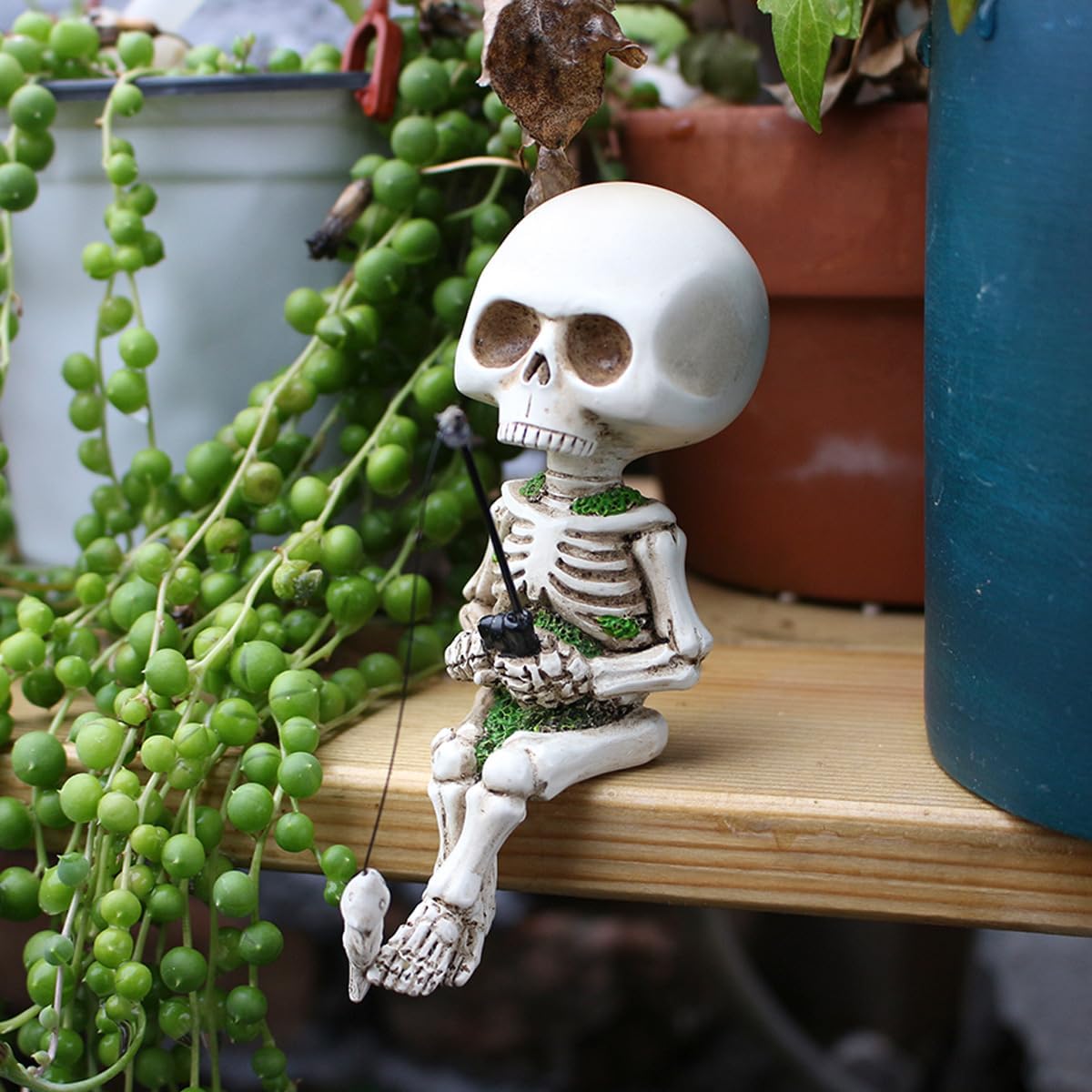 Fishing Skeleton Statue Halloween Decorations, 4.5 Inch Cute Sitting Skull Figurine Shelf Sitter