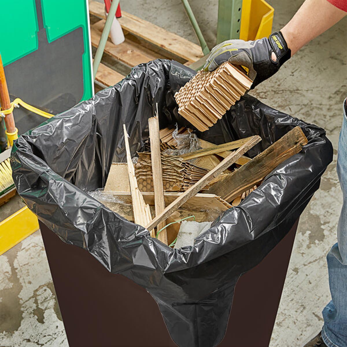 Contractor Heavy Duty Trash Bags 42 Gallon | 26 Count | 3 MIL | 32.8" X 46" | Large Black Flap Tie