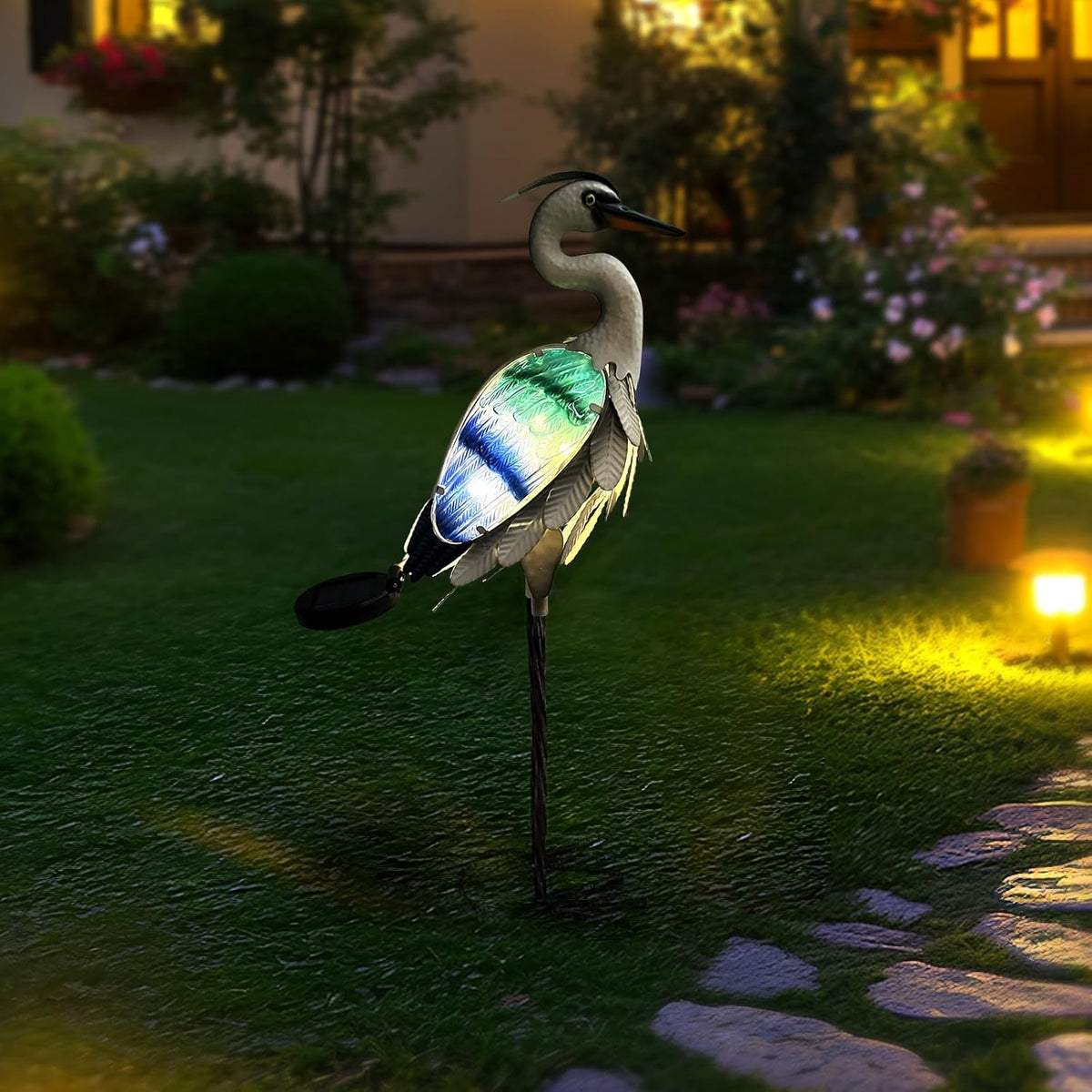 HONGLAND Solar Metal Crane Statue Garden Heron Sculpture, Glass Outdoor Heron Yard Art Coastal