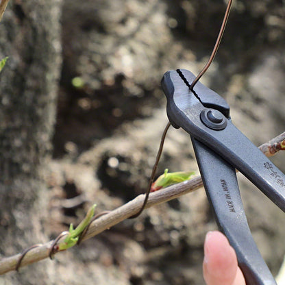 Hanafubuki Wazakura Japanese Bonsai Training Wire 3.0mm, Brown Anodized Coating Aluminum Made in
