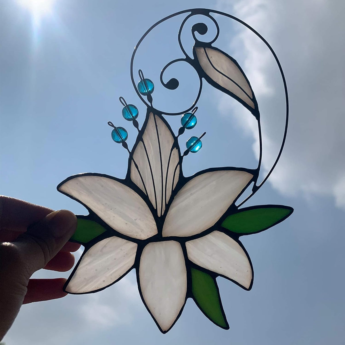 Women Birthday White Lily Flower Gift for Her, Floral Gift Stained Glass Window Hangings Suncatcher