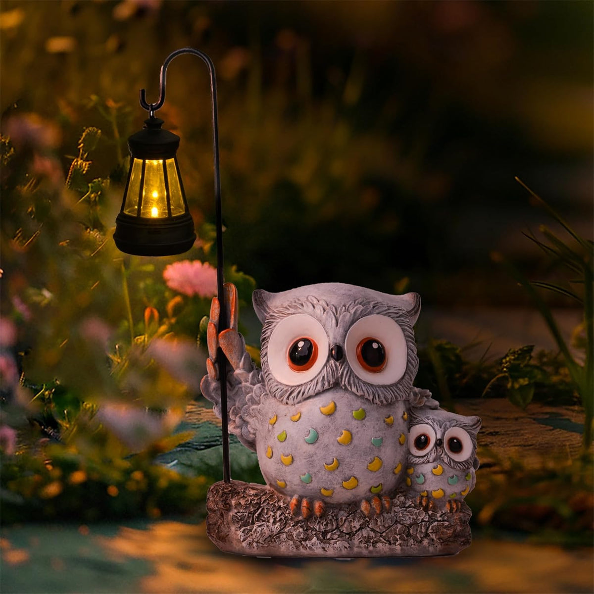 Garden Statues Owl with Solar LED Lantern, Resin Solar Garden Decor for Outside, Yard Decorations