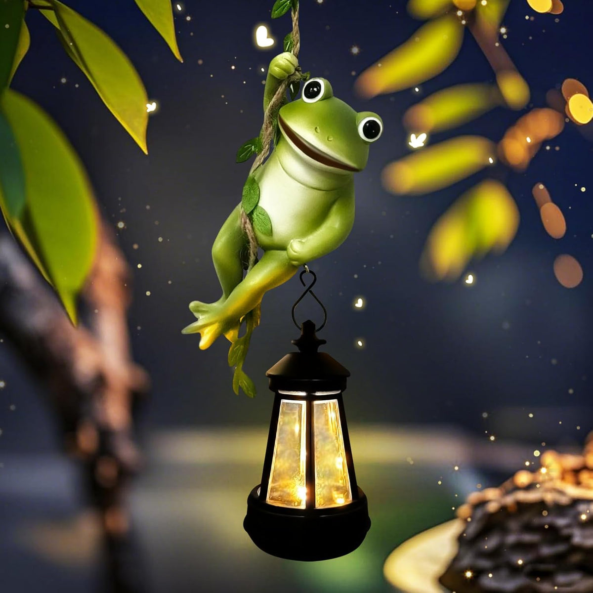 Solar Frogs Outdoor Garden Statues, Halloween Hanging Climbing Rope Frog on a Vine with Lantern
