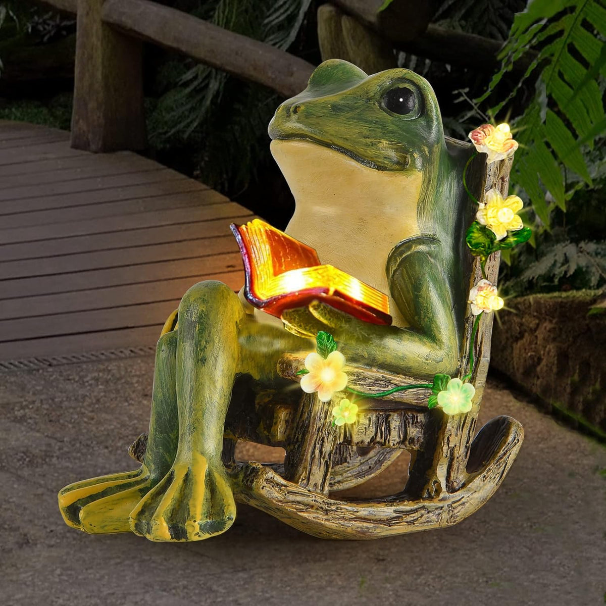 Solar Garden Statues Miniature Frog Figurine Thanksgiving Decor with Succulents and 7 LED Lights
