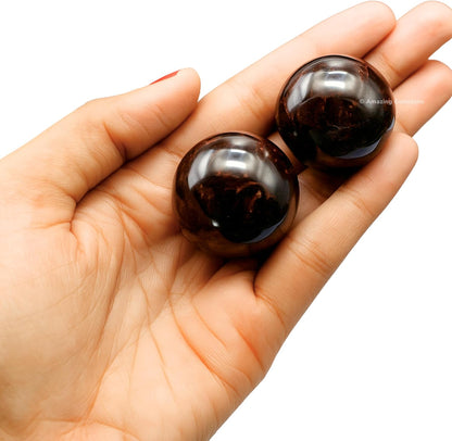 Amazing Gemstone Garnet Crystal Ball - 1 Inches Crystal Sphere Meditation Balls for Witchcraft and