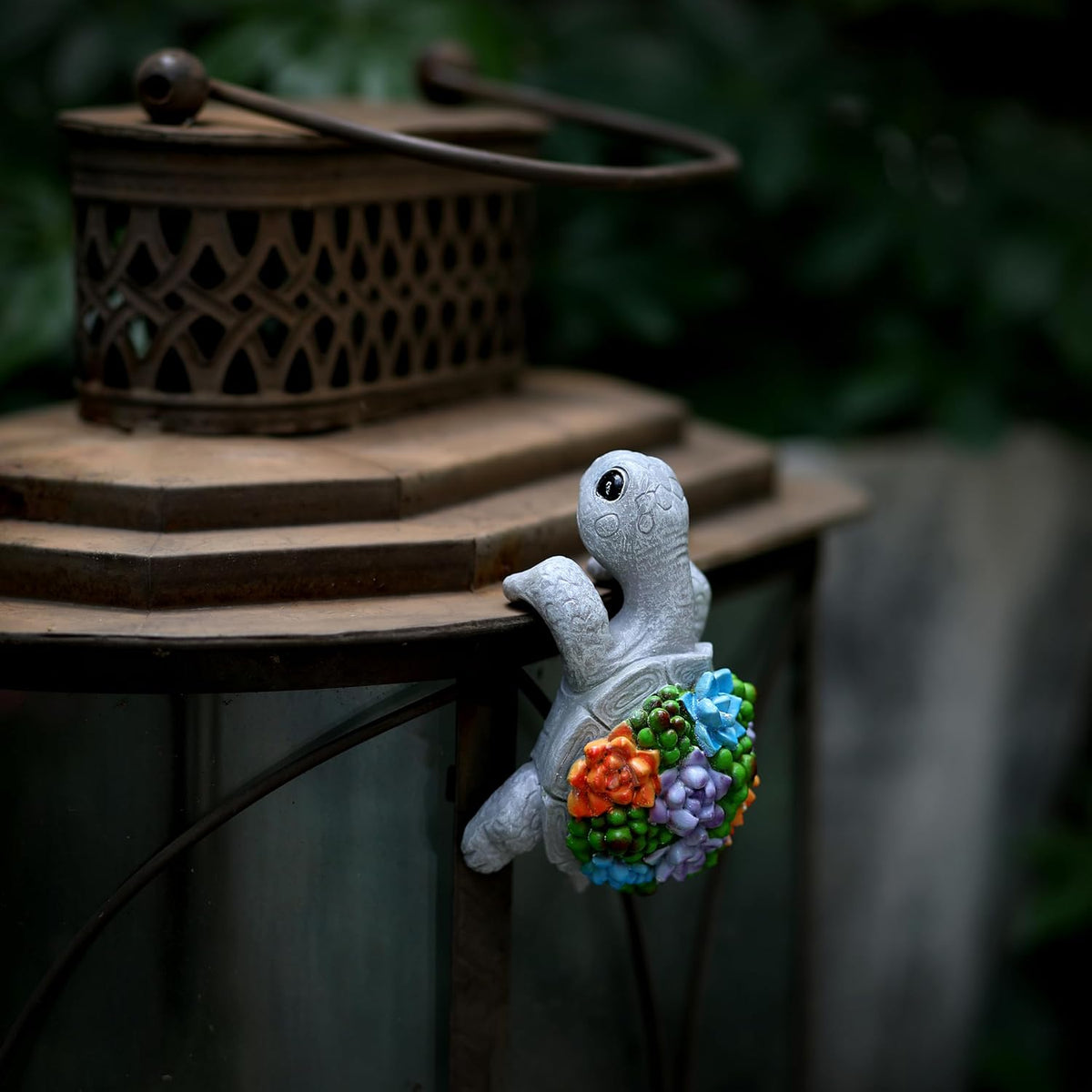 Cute Climbing Turtle Flowerpot Hug Statue, Resin Hanging Turtle Statue Flowerpot, Home Decoration