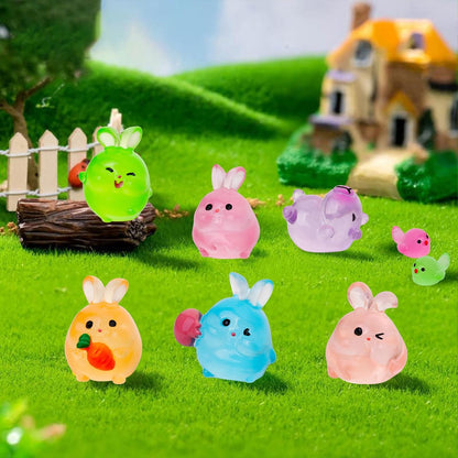 200pcs Luminous Mini Resin Animals 30 Types Miniature Resin Animal Figurines to Hide Bulk Glow in