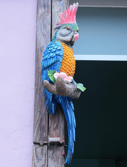 Coolboy Parrot Figurine, Outdoor Resin Bird Decoration, Flapping Macaw Bird Tropical Decor Wall