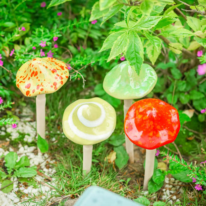Ceramic Mushroom Garden Decor - 4pcs Ceramic Mushrooms for Garden, Mushroom Statue Decor, Fairy