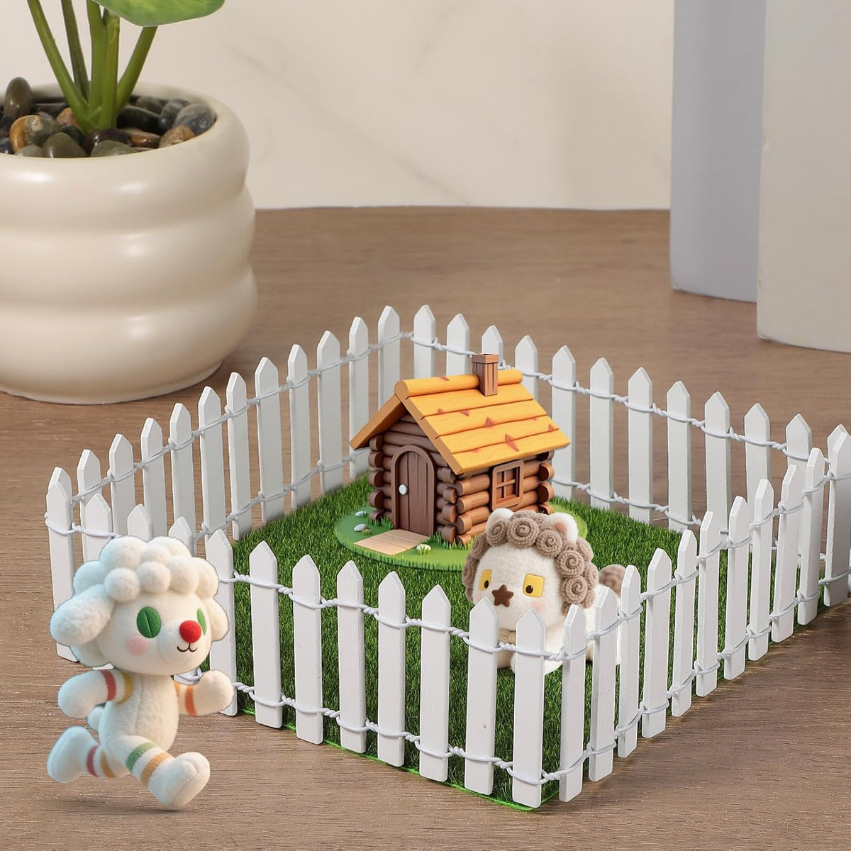 Bewudy 35 Inches Mini Fairy Garden Fence, Small Wood Decorative Picket Fence, White Picket Fence