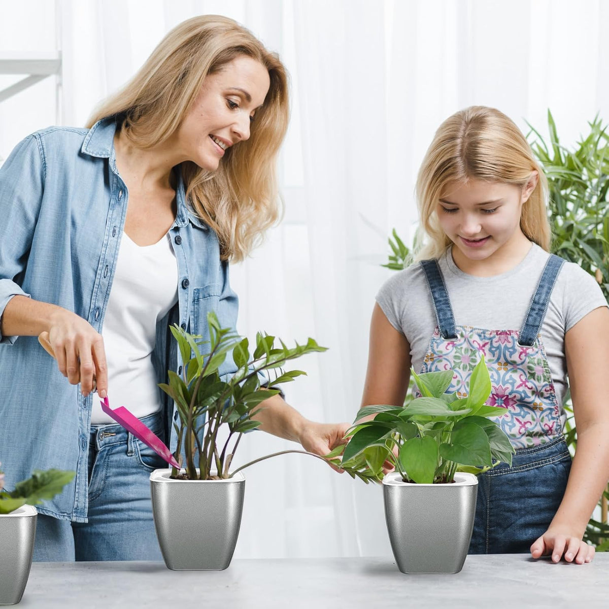 8 Pack 4-inch Plant Pots Indoor Garden Decorative Flower pots Small Self-Watering Planters for