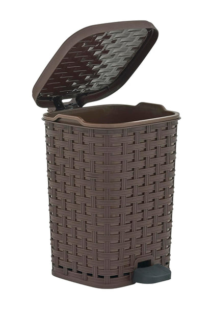 Superio Mini Trash Can with Foot Pedal Small Outdoor Garbage Can with Lid, 1.5 Gallon Plastic Waste
