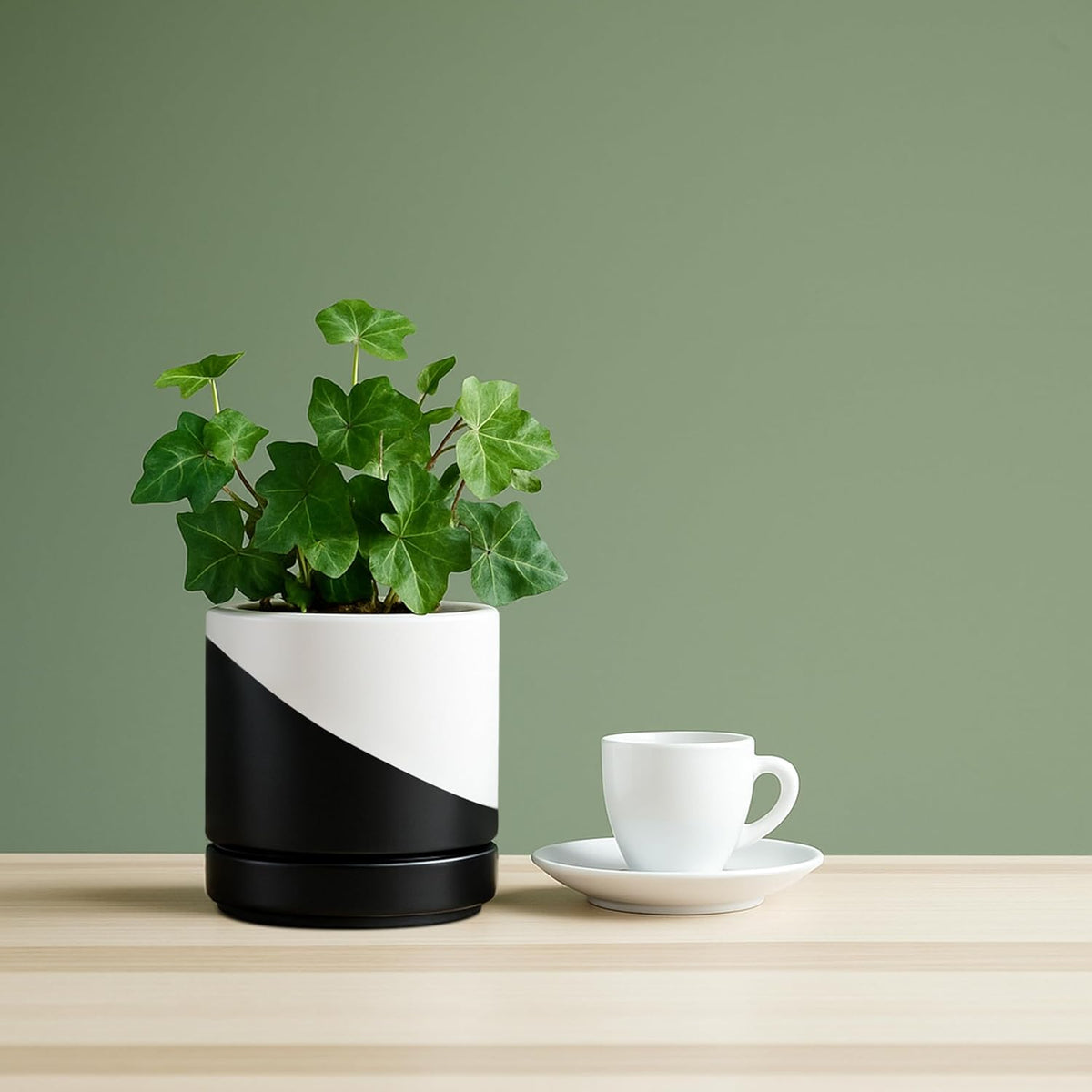 D'vine Dev 4.7 Inch Ceramic Planter Pot with Drainage Hole and Saucer, Indoor Cylinder Round