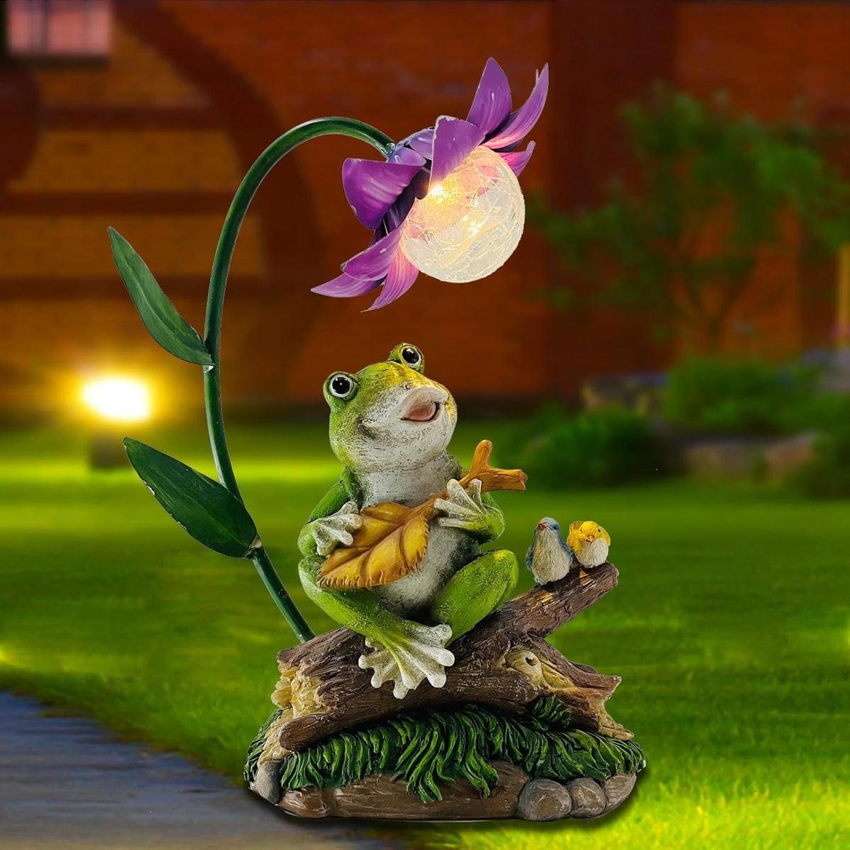 Garden Decor Statues, Outdoor Funny Frog Statue, Solar Frog Gift Sculpture Decoration for Home