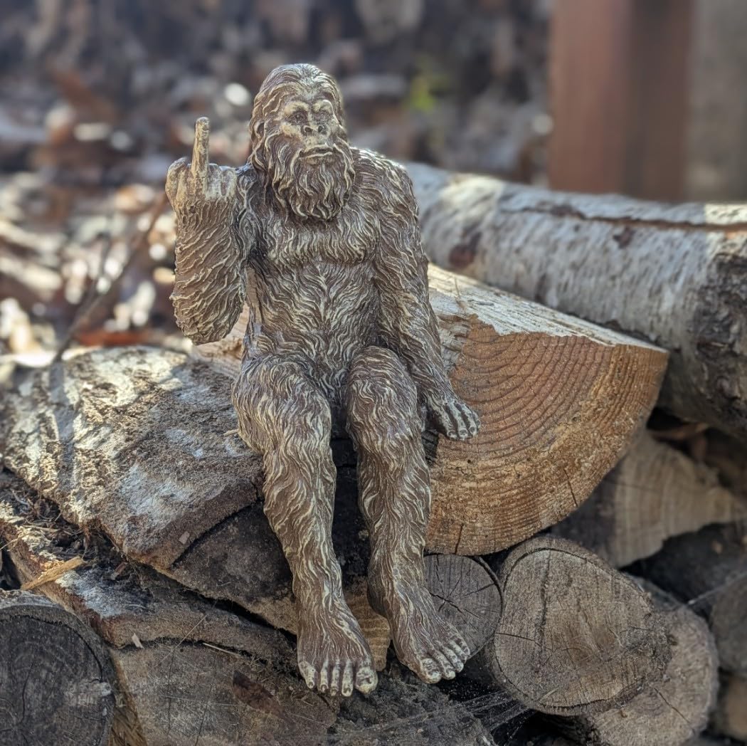 John Bernard & Company Bigfoot The Rude ‘Flipping The Bird’ Sasquatch Yeti Statue/Figurine