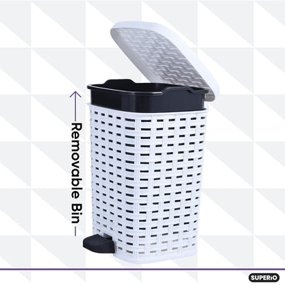 Superio Small Outdoor Trash Can with Lid for Dog Poop 6.8 Gallon/26 L Plastic Step On Garbage Can
